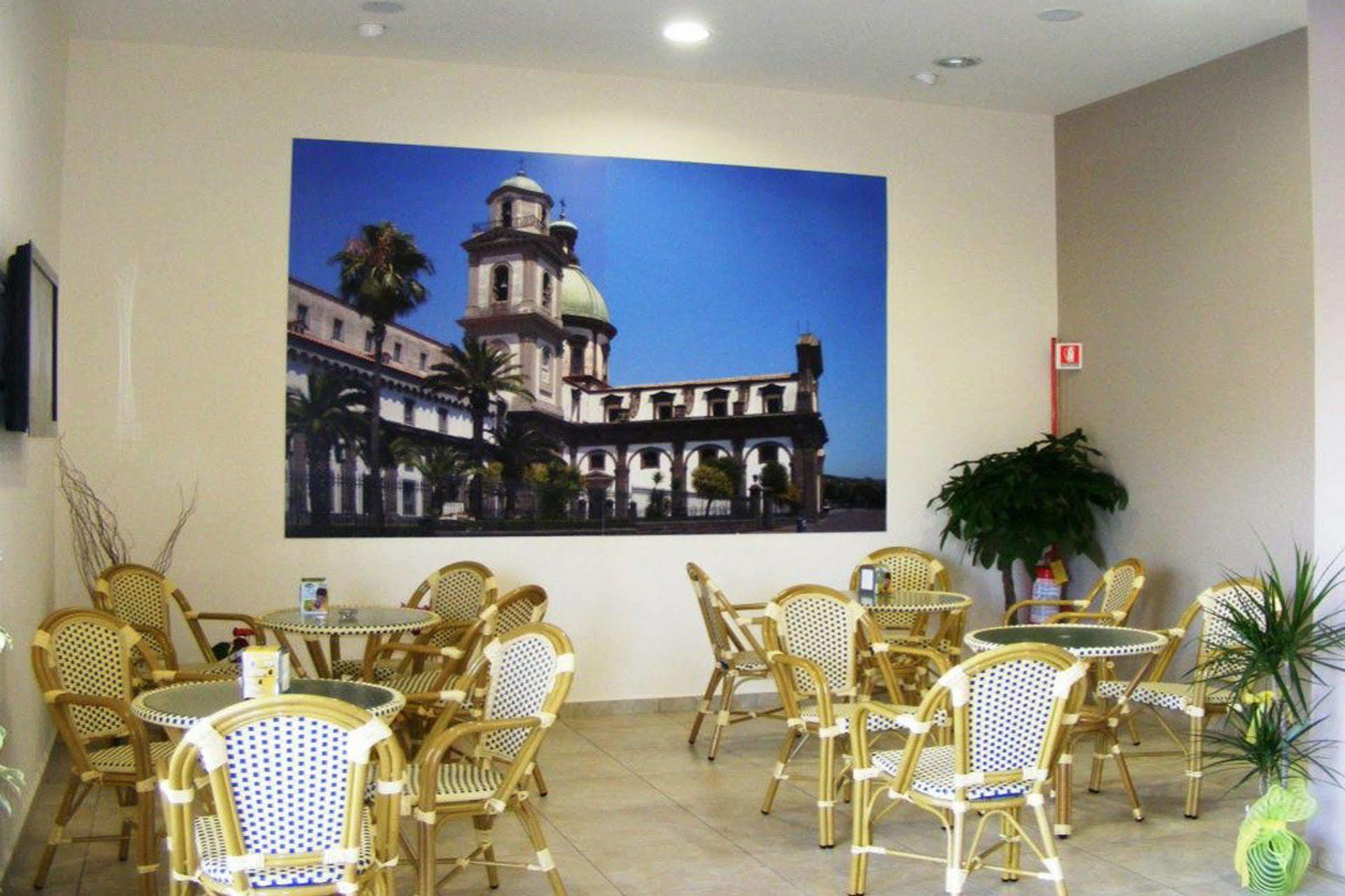 Hotel La Casa Del Pellegrino SantʼAnastasia Eksteriør bilde